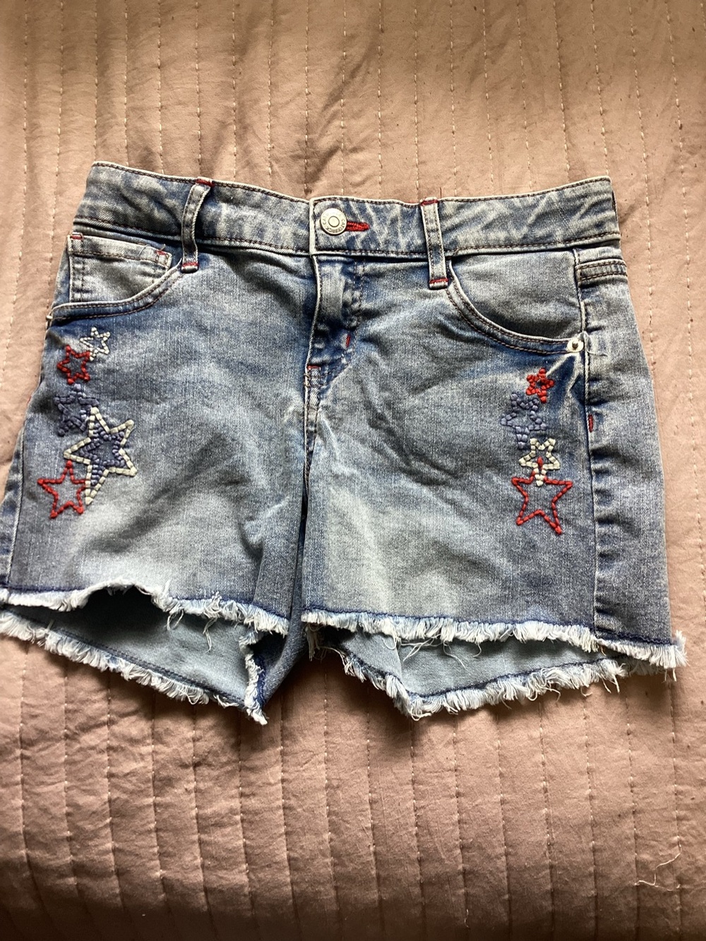 Girls L 10/12 cat and Jack light jeans shorts Fourth of July embroidered stars